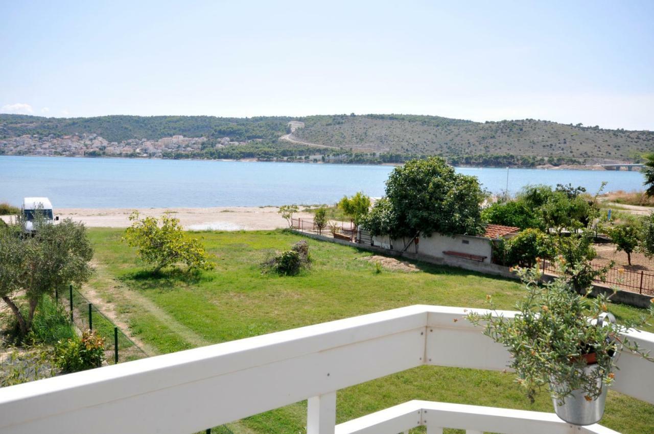 Apartmani Olive Trogir Eksteriør billede