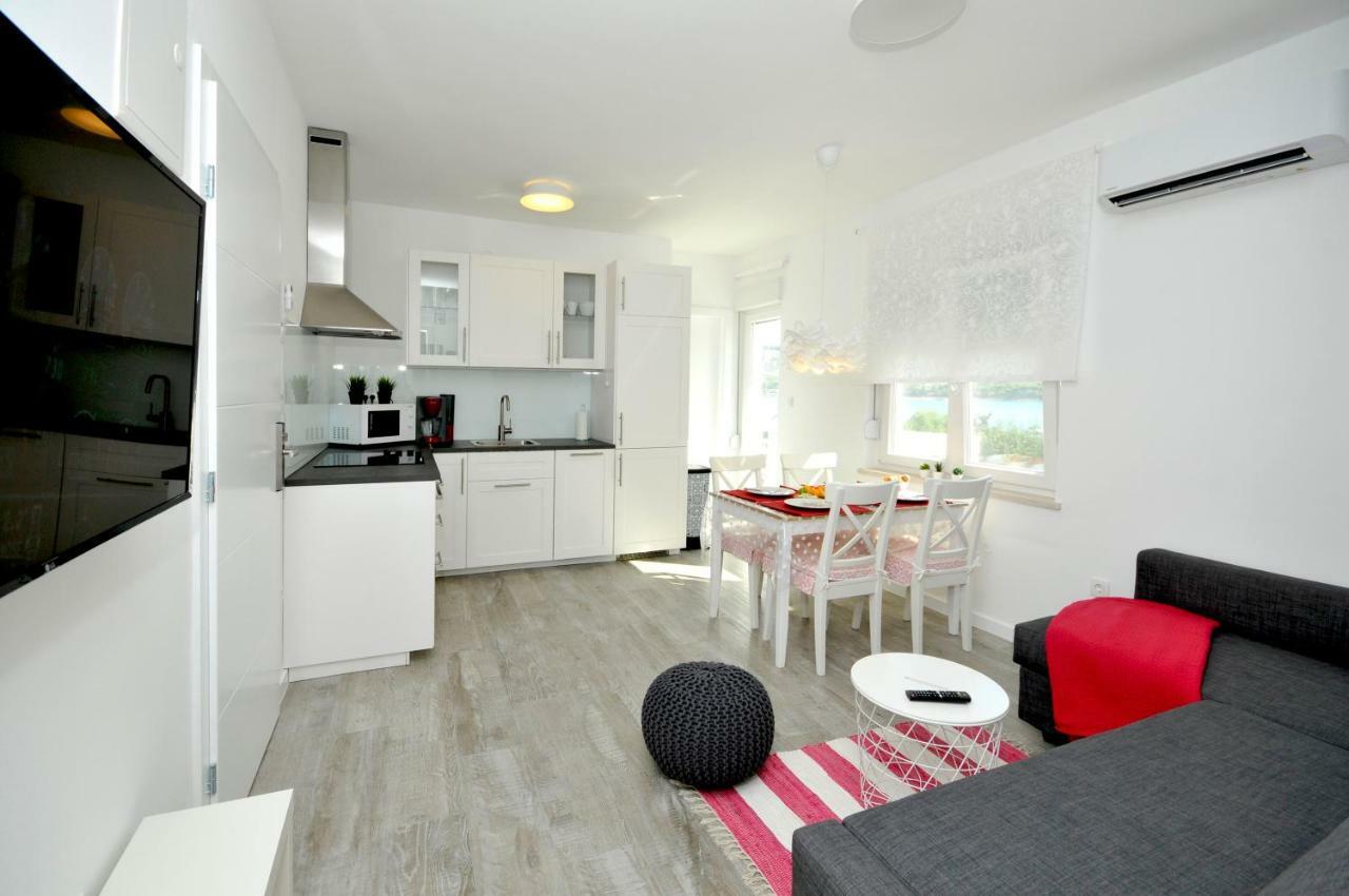 Apartmani Olive Trogir Eksteriør billede
