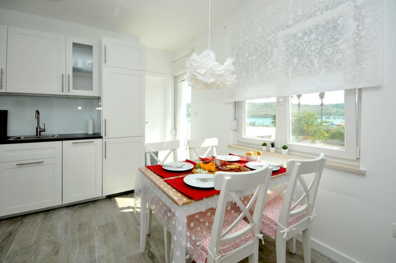 Apartmani Olive Trogir Eksteriør billede