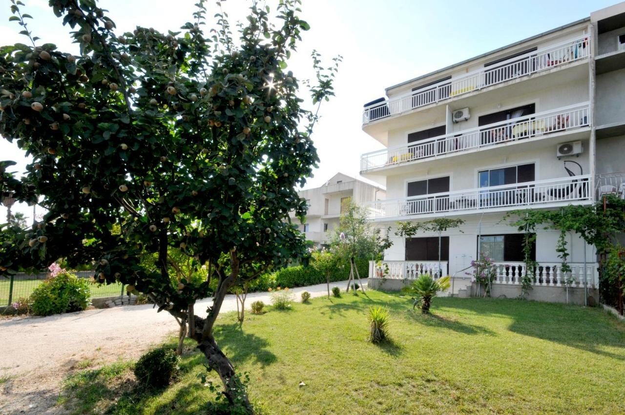Apartmani Olive Trogir Eksteriør billede